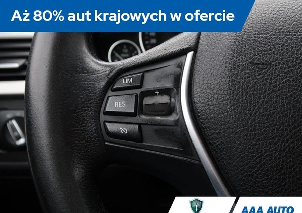 BMW Seria 3 cena 54000 przebieg: 192042, rok produkcji 2016 z Bełchatów małe 352